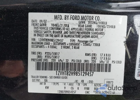 2008 Ford Mustang Gt Deluxe/Gt Premium z USA, uszkodzony, nr VIN 1ZVHT82H985129457